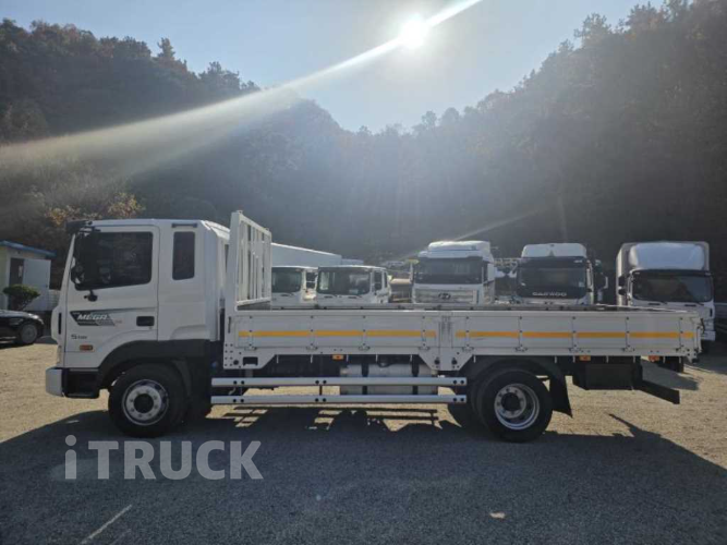 현대 메가트럭 280 단바리 카고 5톤 수동 8