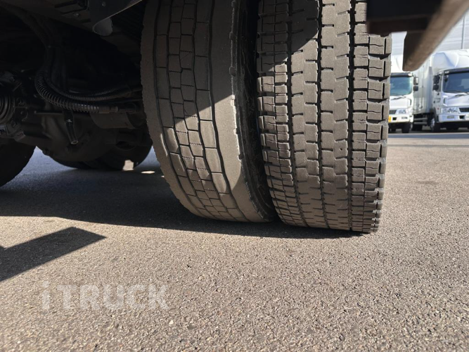 현대 메가트럭 260 후축 냉장윙 4.5톤 수동 12