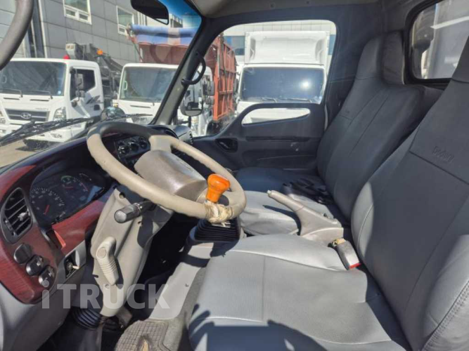 현대 마이티큐티 화물덤프 2.5톤 9