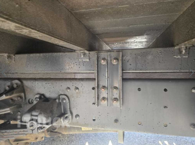 현대 메가트럭 280 단바리 카고 5톤 수동 8