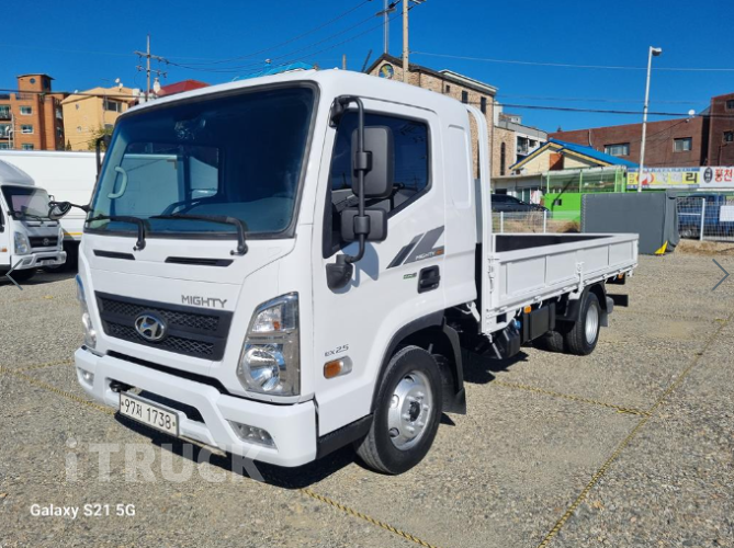 현대 올뉴마이티 2.5톤 카고 슈퍼캡