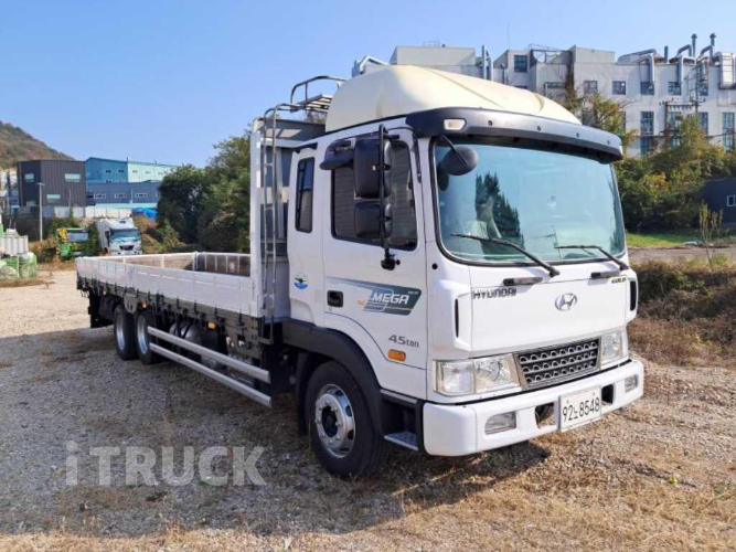 현대 메가트럭 280 앞축 카고 4.5톤 수동 4