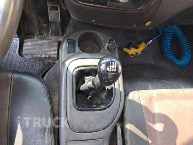 현대 메가트럭 280 앞축 카고 4.5톤 수동 15