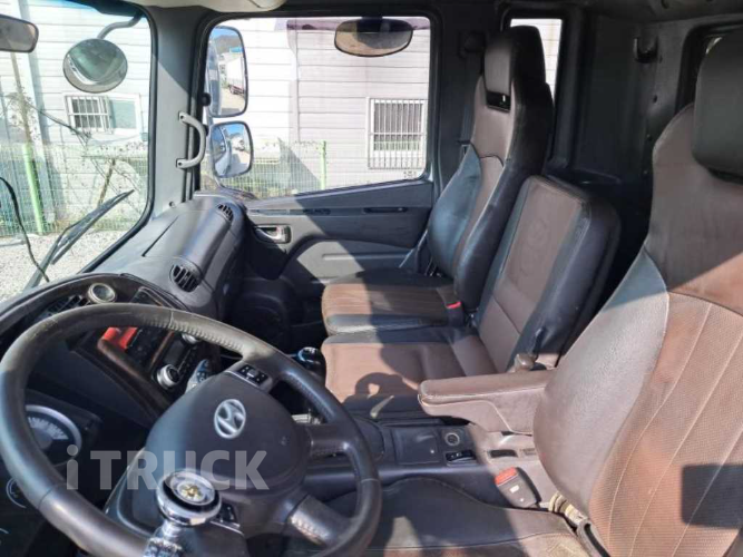 현대 메가트럭 280 앞축 카고 4.5톤 수동 16