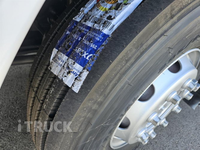 현대 엑시언트 집게차 350 9.5톤 수동 없음(순정) 16