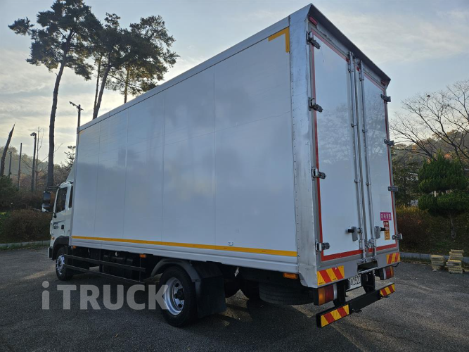 현대 메가트럭 260 단바리 익스하이탑 4.5톤 수동 7