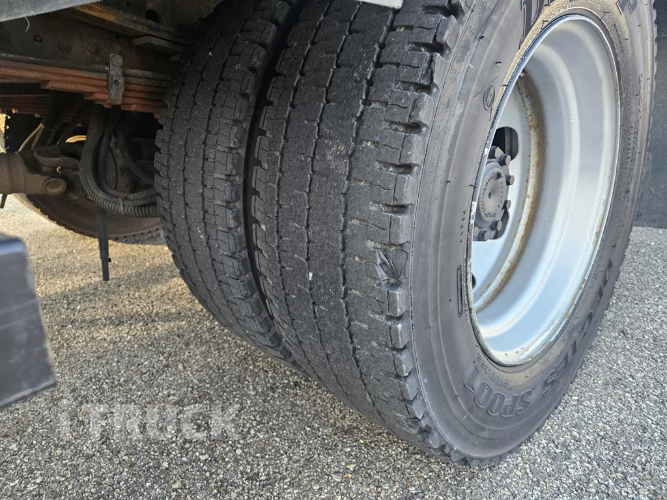 현대 메가트럭 260 단바리 익스하이탑 4.5톤 수동 16