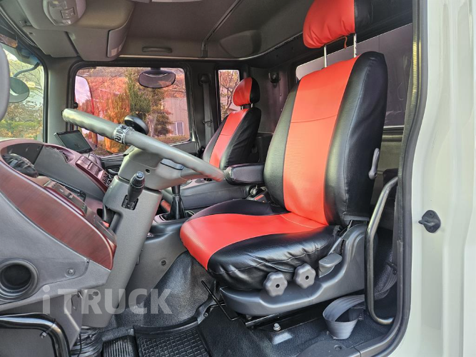 현대 메가트럭 260 단바리 익스하이탑 4.5톤 수동 15