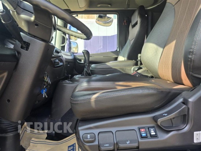 현대 메가트럭 280 단바리 익스하이탑 4.5톤 수동 15