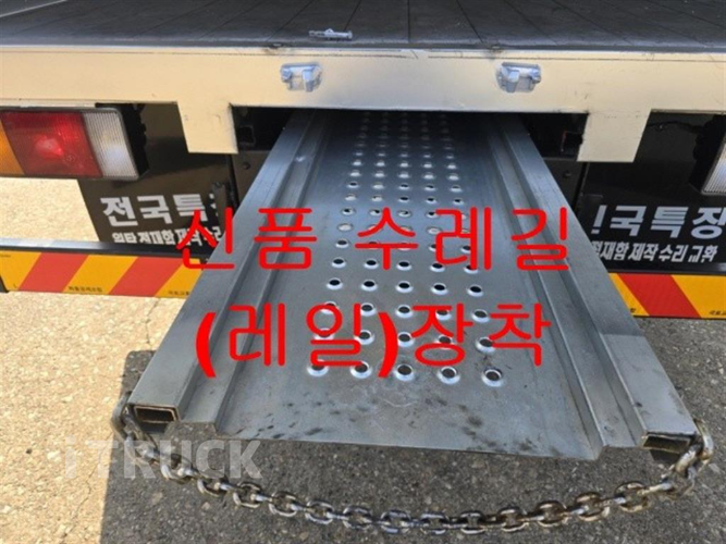 현대 메가트럭 280 단바리 익스하이탑 4.5톤 수동 6