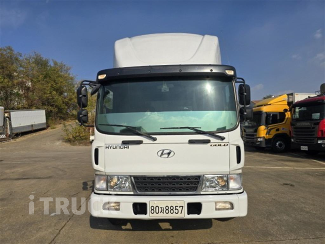 현대 메가트럭 280 단바리 익스하이탑 4.5톤 수동 2