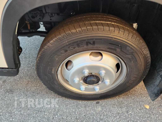 현대 올뉴마이티 3.5톤 카고 슈퍼캡 6