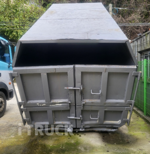 현대 메가트럭 암롤 255 5톤 수동 단바리 5