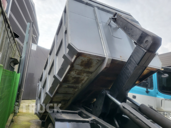 현대 메가트럭 암롤 255 5톤 수동 단바리 6