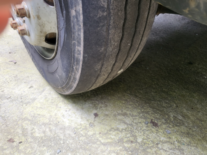 현대 메가트럭 암롤 255 5톤 수동 단바리 8