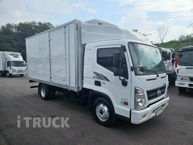 현대 올뉴마이티 2.5톤 냉동탑 3