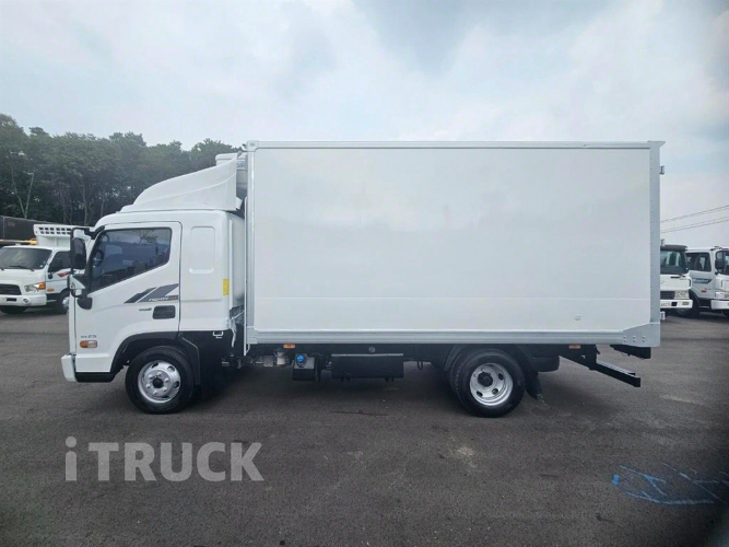 현대 올뉴마이티 2.5톤 냉동탑 6