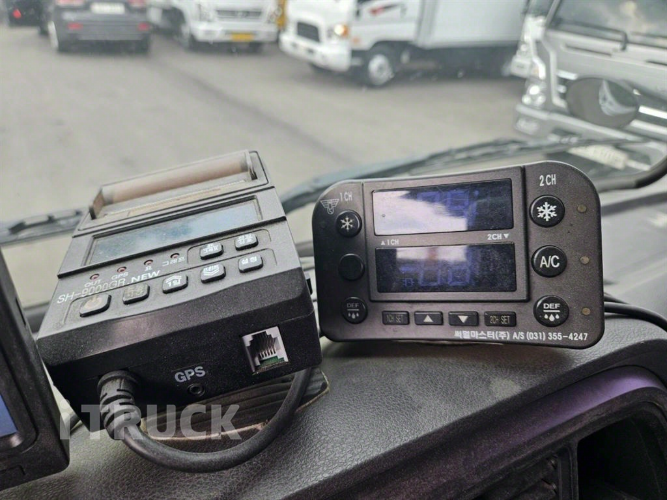 현대 올뉴마이티 2.5톤 냉동탑 12