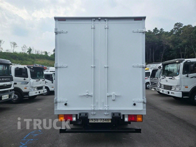 현대 올뉴마이티 2.5톤 냉동탑 8