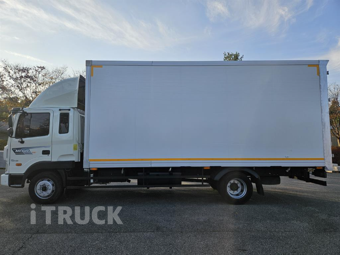 현대 메가트럭 260 단바리 익스하이탑 4.5톤 수동 6