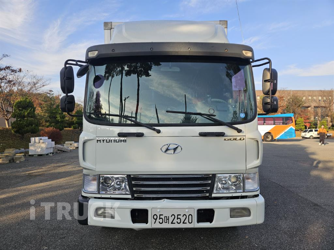 현대 메가트럭 260 단바리 익스하이탑 4.5톤 수동 3
