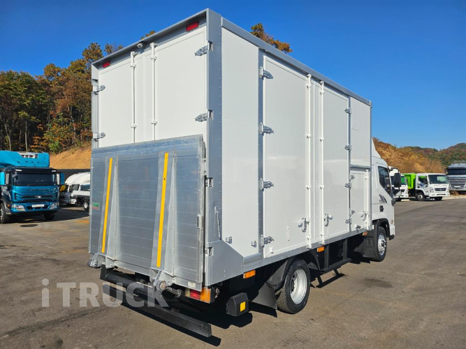 현대 올뉴마이티 2.5톤 익스하이탑 슈퍼캡 7