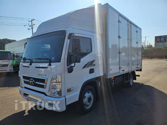 현대 올뉴마이티 2.5톤 익스하이탑 슈퍼캡 1