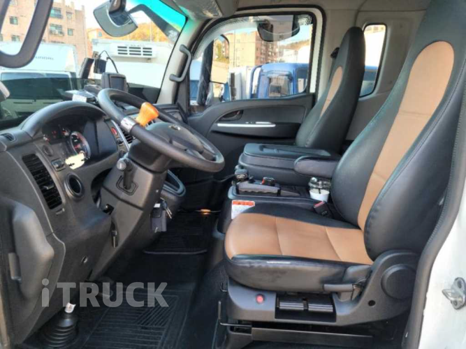 타타대우 더쎈 4톤 광폭 냉동탑 투냉 조르다 7