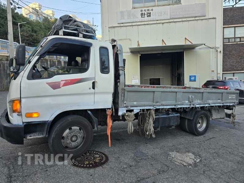 현대 이마이티 2.8톤 카고 슈퍼캡 장축 3