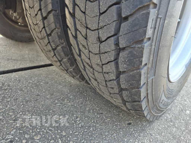 현대 살수차 메가트럭 스텐탱크 8,000L 수동 7