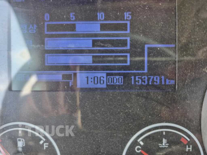 현대 살수차 메가트럭 스텐탱크 8,000L 수동 9