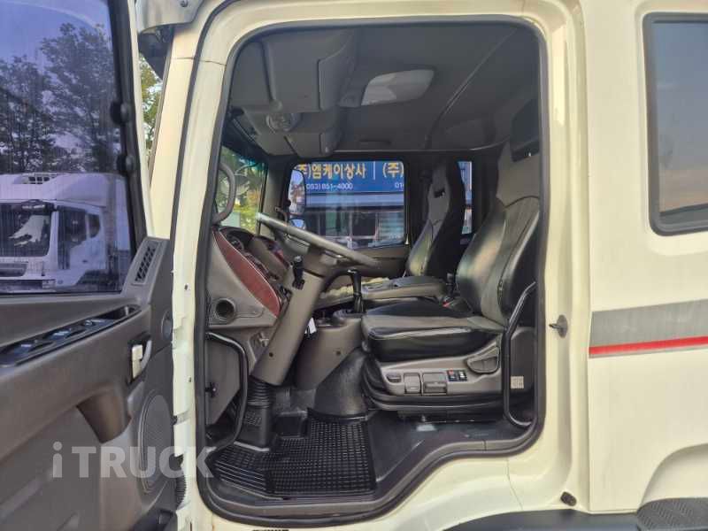 현대 메가트럭 260 단바리 윙바디 5톤 수동 10