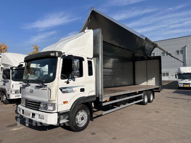 현대 메가트럭 260 후축 냉장윙 5톤 수동 8