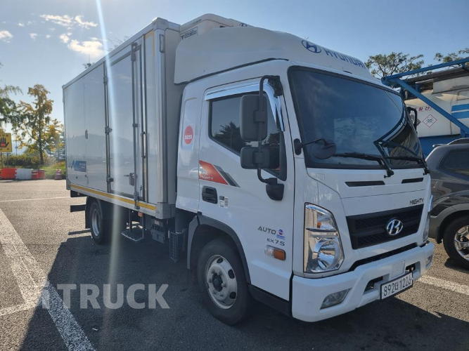 현대 올뉴마이티 2.5톤 냉동탑 2