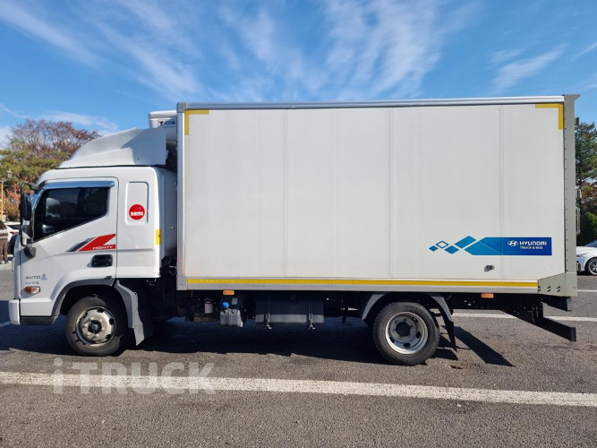 현대 올뉴마이티 2.5톤 냉동탑 5