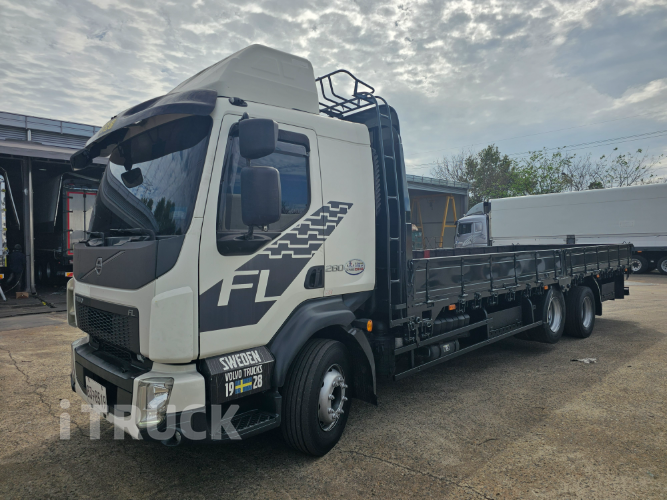 볼보 FL 280 앞축 카고 4.5톤 오토