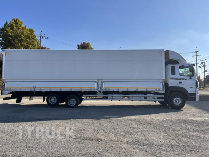 현대 메가트럭 와이드캡 300 후축 윙바디 8톤 수동 14