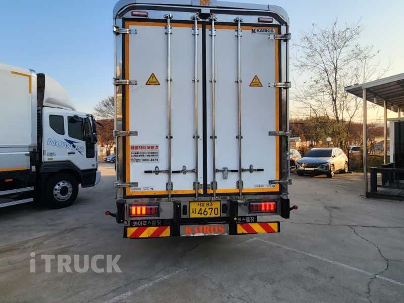 현대 파비스 후축 윙바디 8.5톤 오토 24