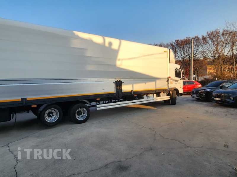 현대 파비스 후축 윙바디 8.5톤 오토 37