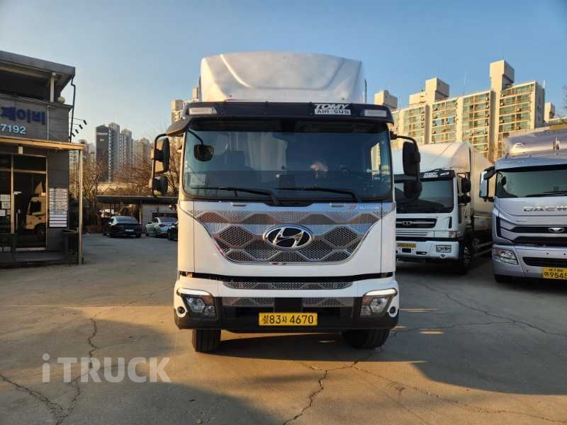 현대 파비스 후축 윙바디 8.5톤 오토