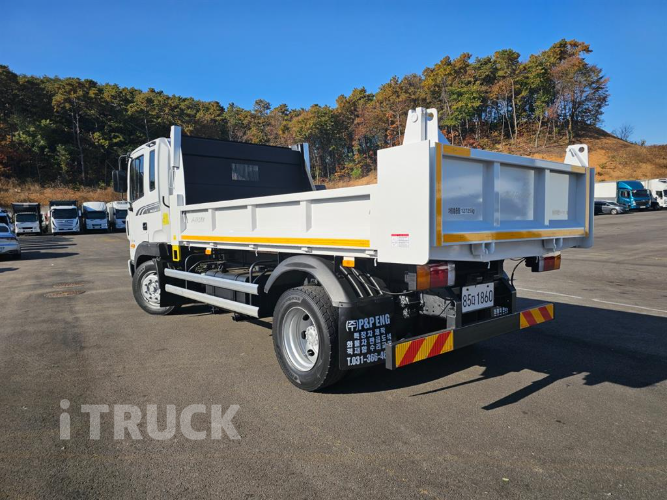 현대 메가트럭 화물덤프 5톤 2