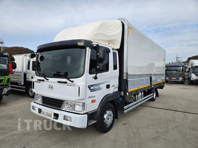 현대 메가트럭 280 단바리 윙바디 4.5톤 수동 3