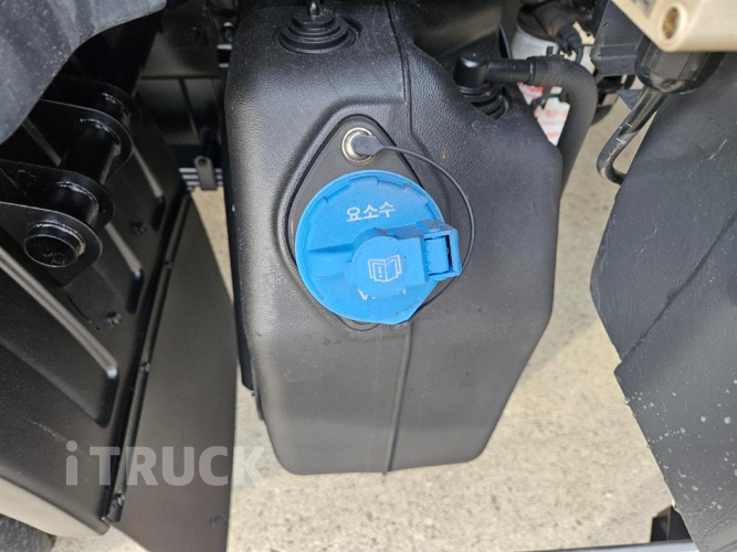 현대 메가트럭 280 단바리 윙바디 4.5톤 수동 10