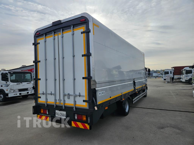 현대 메가트럭 280 단바리 윙바디 4.5톤 수동 6