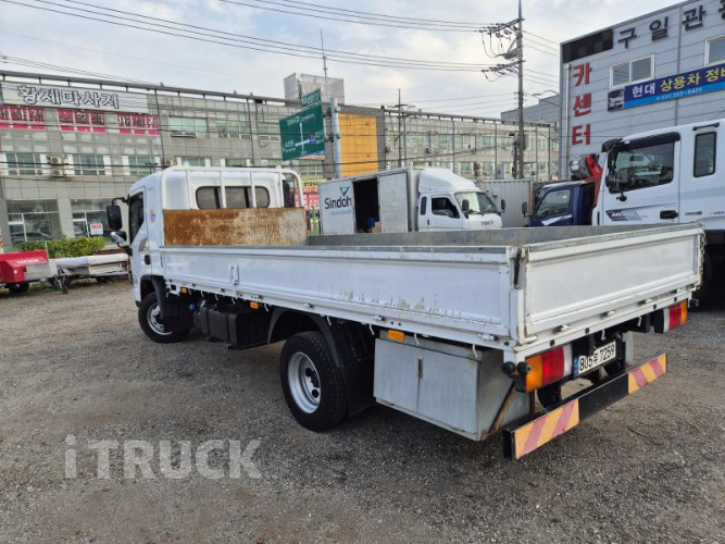 현대 올뉴마이티 3.5톤 카고 슈퍼캡 4