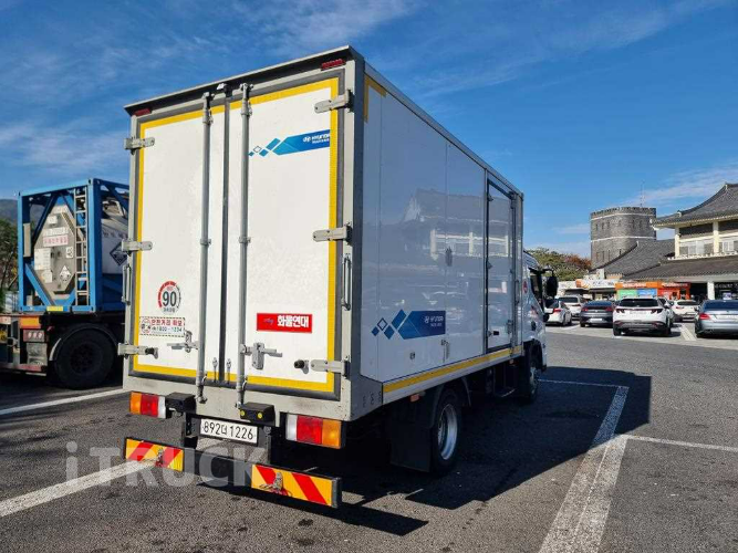 현대 올뉴마이티 2.5톤 냉동탑 투냉 3