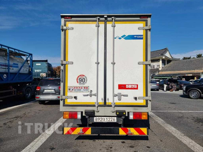 현대 올뉴마이티 2.5톤 냉동탑 투냉 4