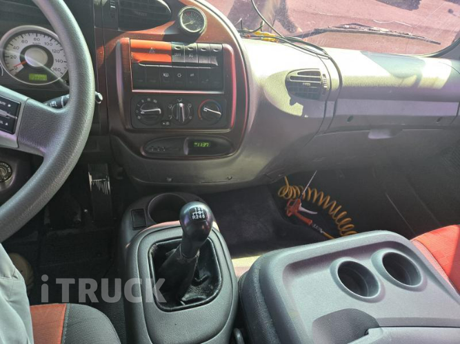 현대 메가트럭 250 앞축 윙바디 5톤 수동 11