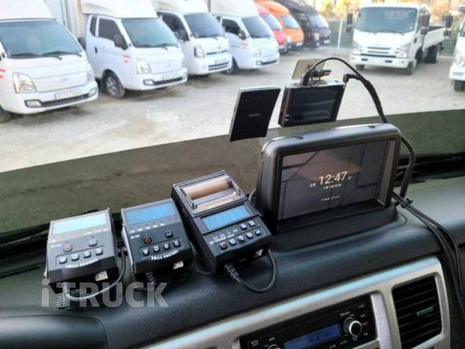 타타대우 더쎈 3.5톤 광폭 냉동탑 투냉 조르다 10