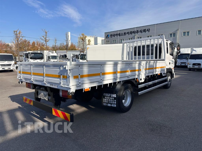 현대 메가트럭 250 단바리 카고 4.5톤 오토 7